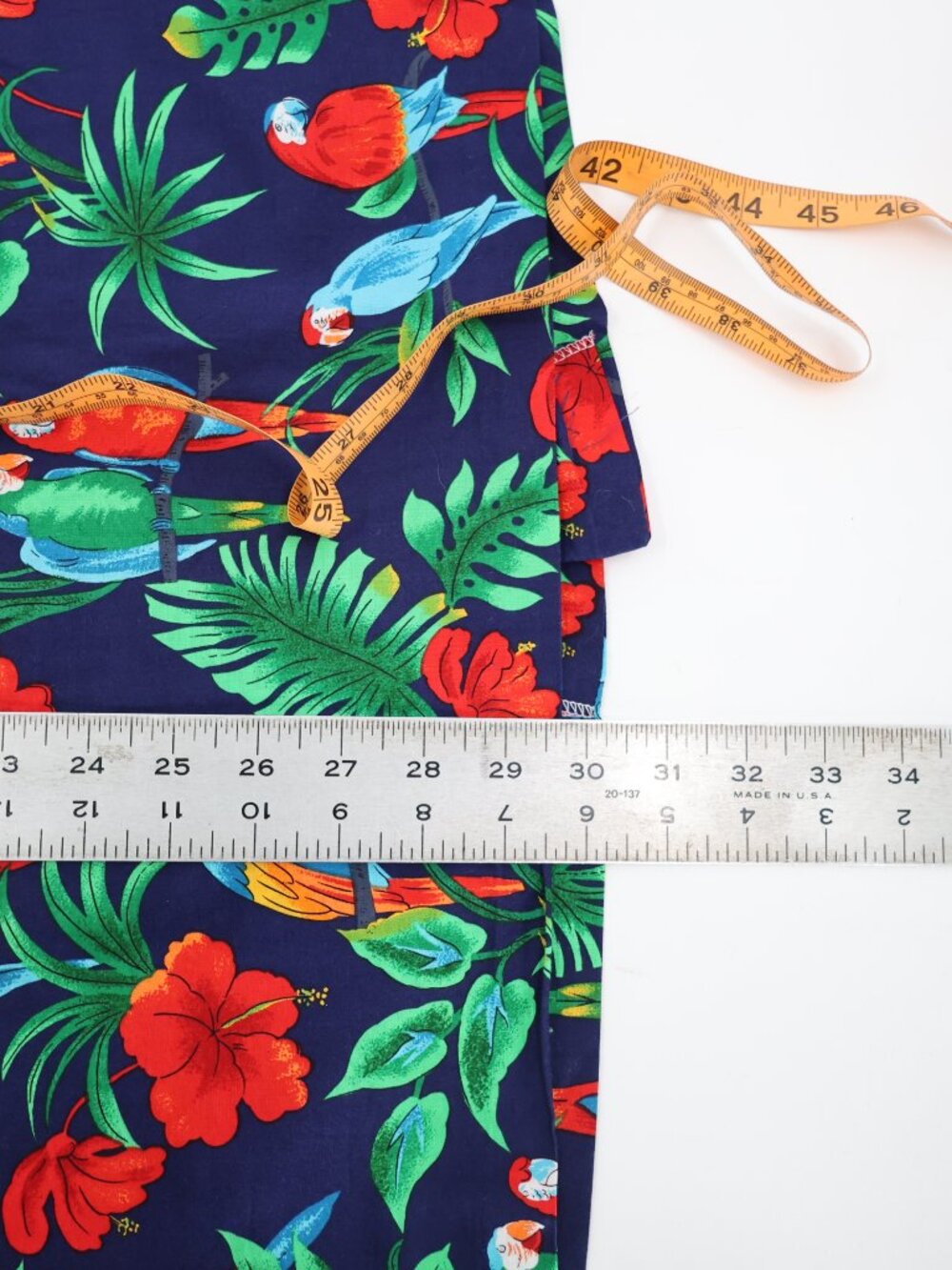 RJC Hawaiian Shirt Mens Large Cotton Parrots Floral Print Short Sleeve Button Up - Picture 8 of 10